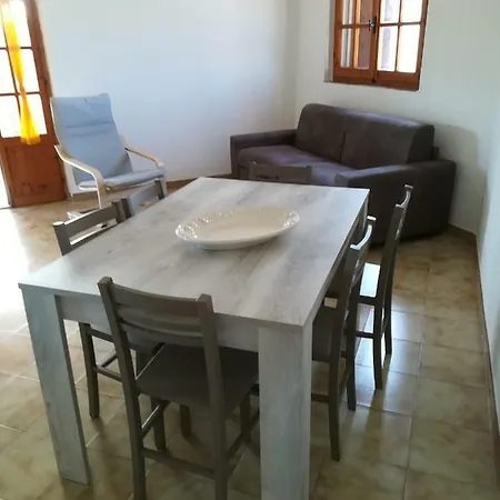 Holiday home Casa Vacanze Da Marty & Ale Putzu Idu